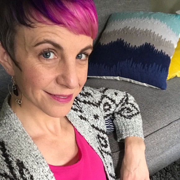 Meet your seller! - Picture 4 of 4